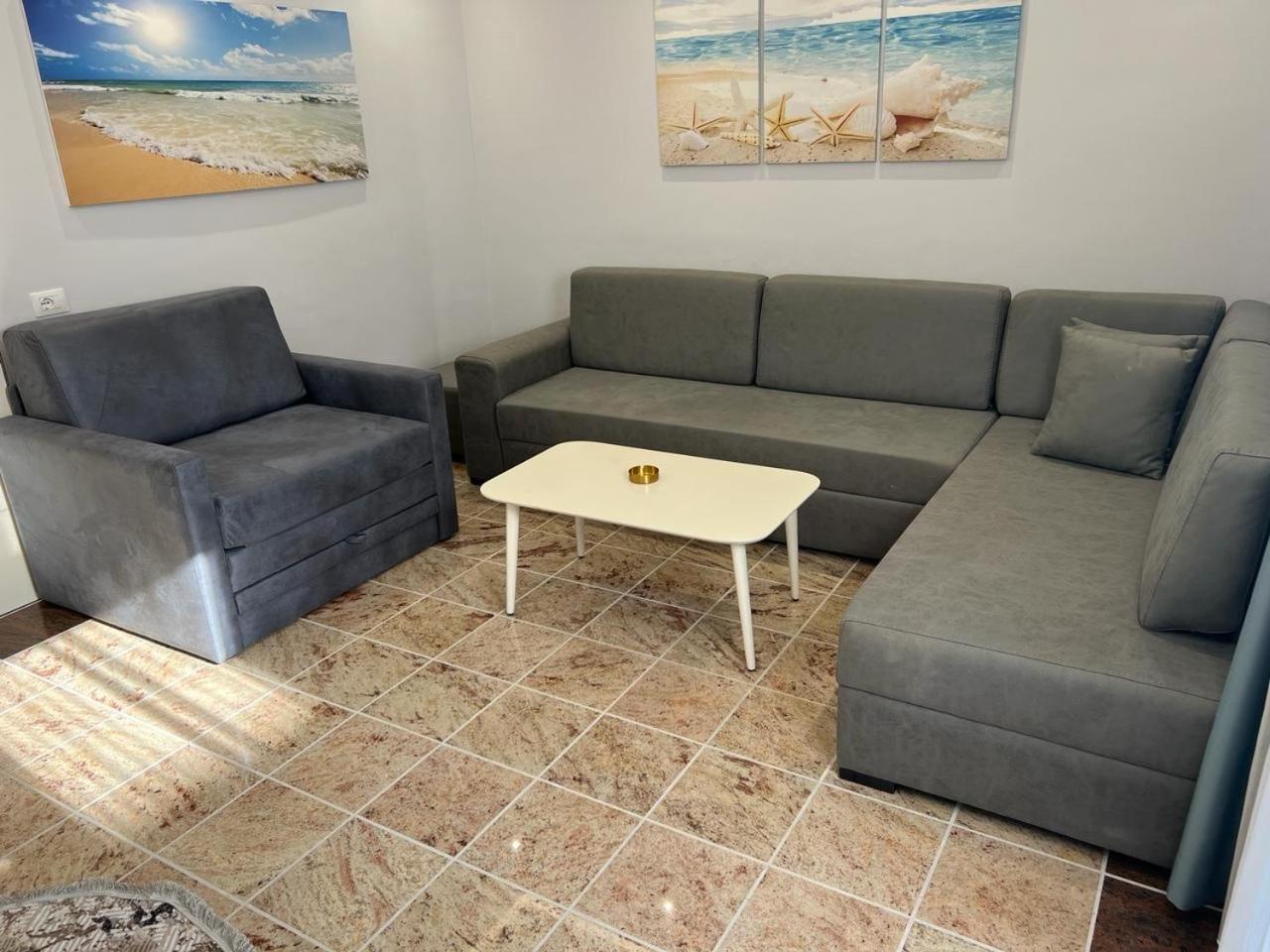 Fishta Apartments Q5 35 Velipojë Esterno foto